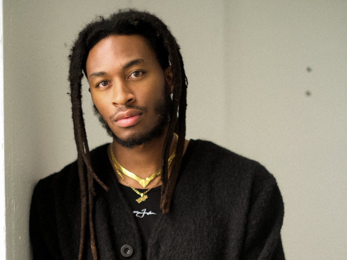 thesedaysmag's tweet photo. How Jay Wood Turned a Single Into a Mini-Doc About Community, Celebrating Black Music &amp; Arts Education

@jaywoodsole talked to @rosen_rosen06 for a terrific Q&amp;A ahead of his film's debut screening at @thesilverroom.

Read about Jay's amazing journey: https://t.co/YvTDNCIHrm https://t.co/pnp7Pr3RxL