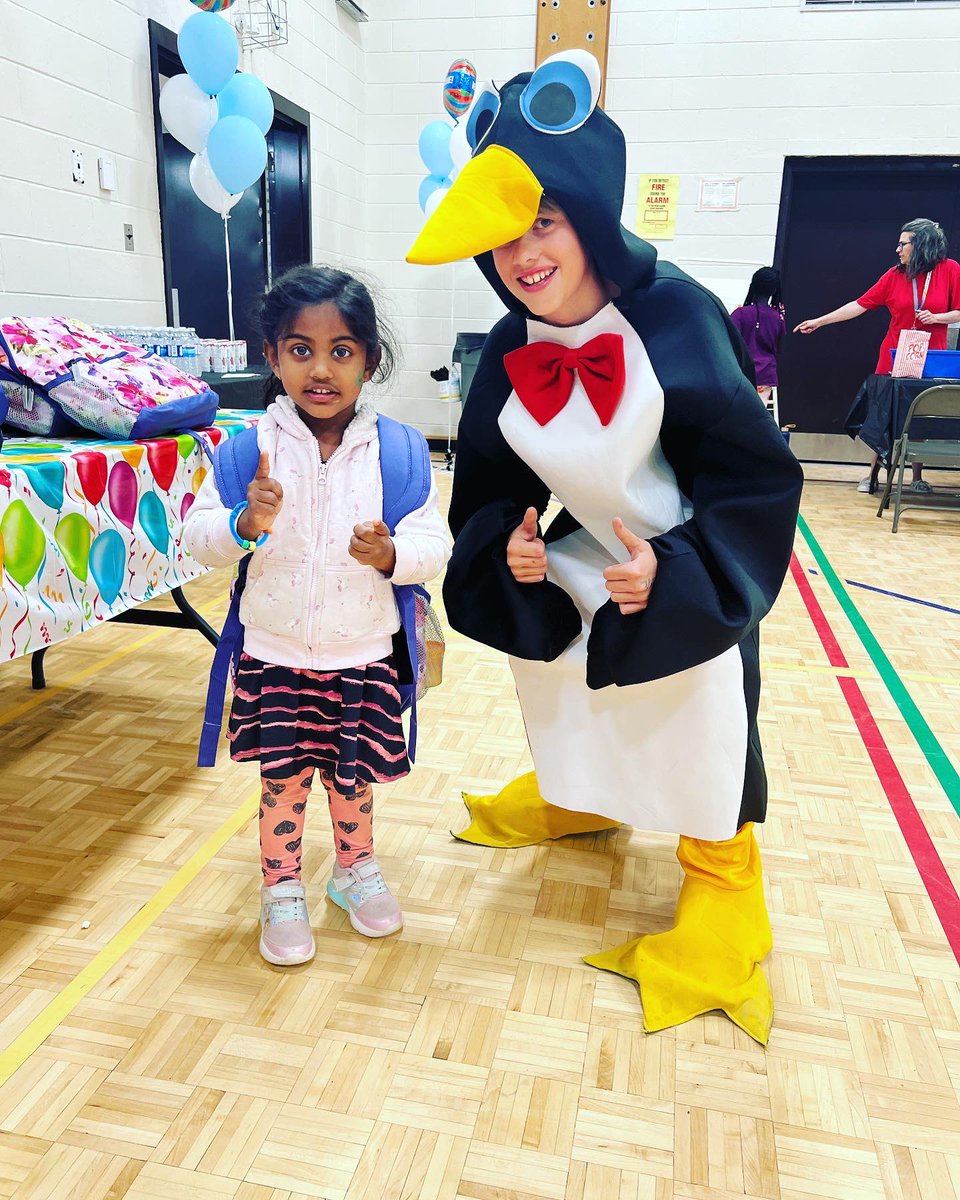 CatholicPius's tweet photo. Welcome to our Future Penguins!!

Pius XII’s Welcome to Kindergarten evening was a huge success! Future students  had a blast meeting their teachers and school staff, while also exploring all the activities from face painting to letter recognition to Popcorn! @SudburyCDSB https://t.co/PIUU2SeoqN