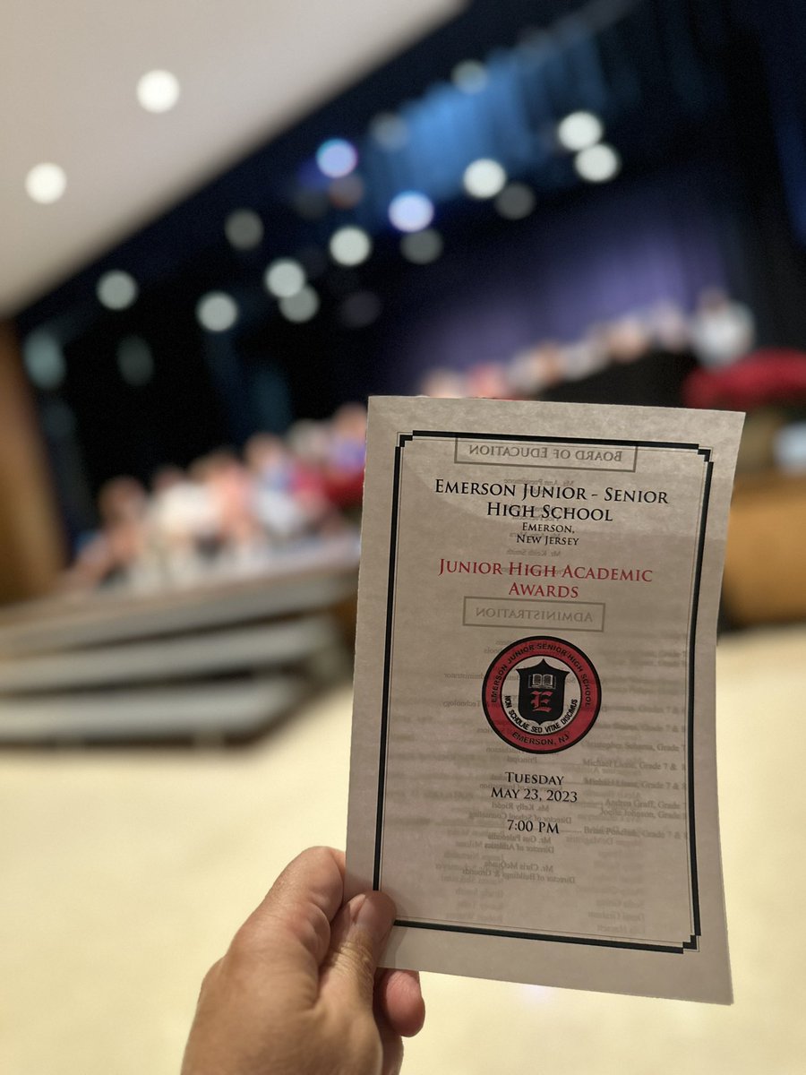 EmersonSupt's tweet photo. Congratulations to our Junior High Academic Award Winners! #GoCavos https://t.co/cORSGUa6U7