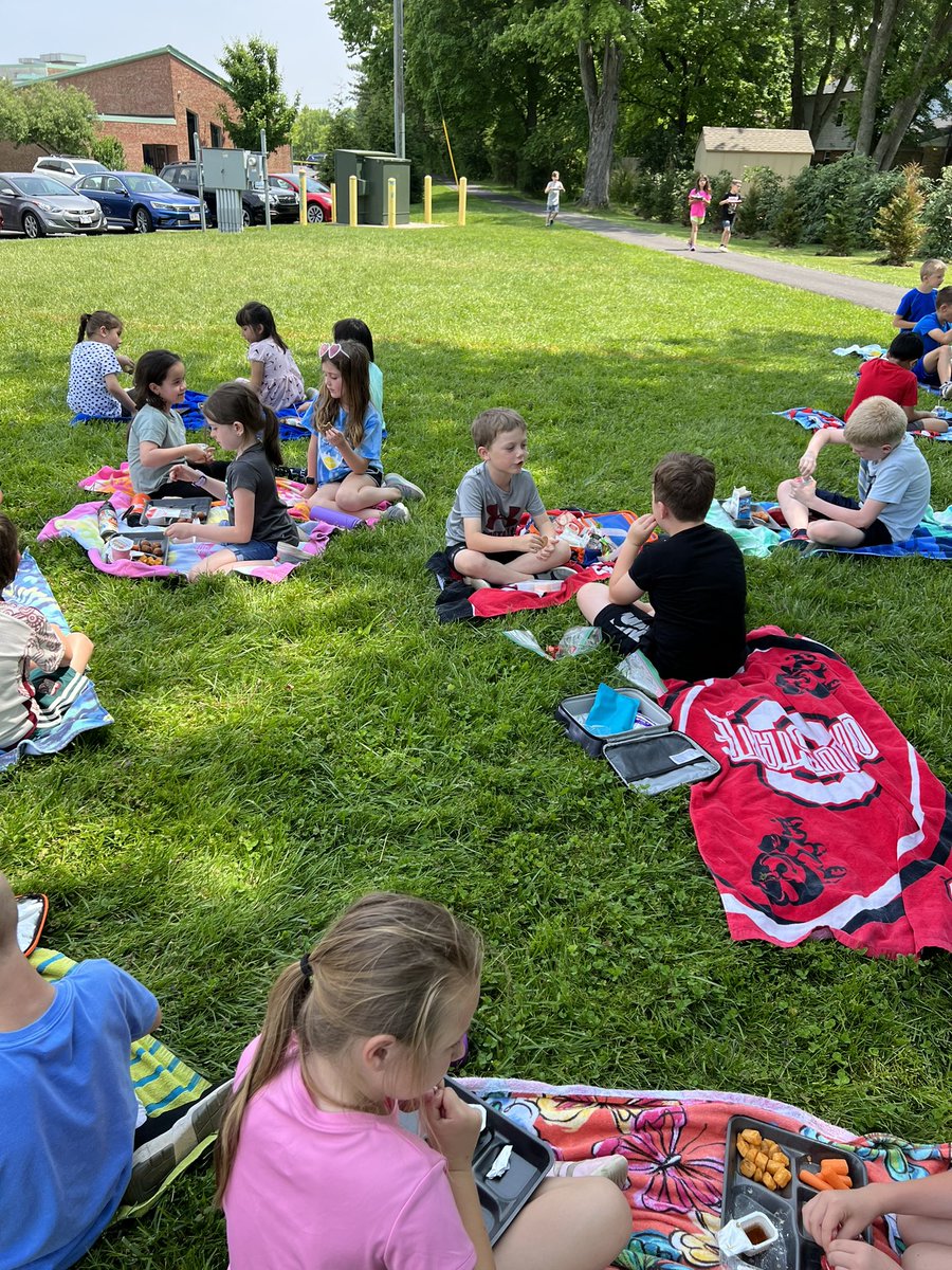 Mrs. Thomas's Tweets tweet media