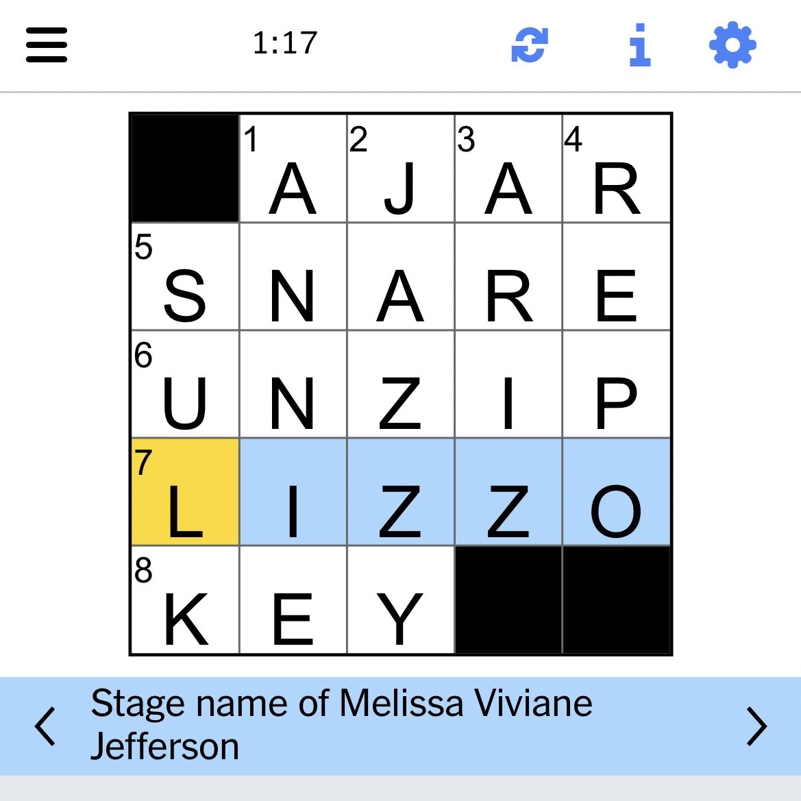alexholowach's tweet photo. 👋🏼 Mel V. @lizzo https://t.co/mOY3lJGnoJ