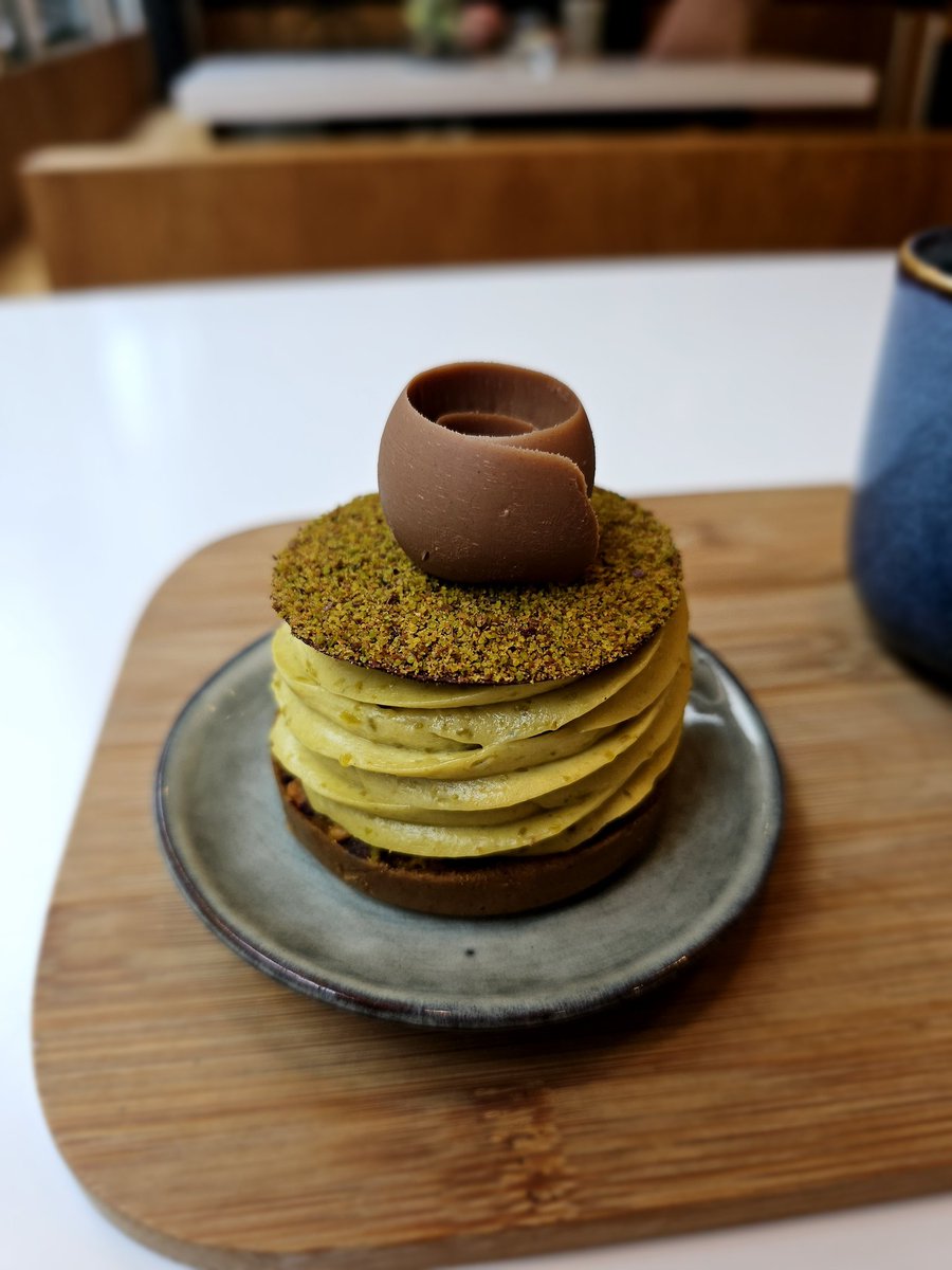 Millefeuille Paris-Brest Pistache. At Christophe Michalak in Paris. I love Christophe's style. Simple and 'efficace'. But always good. Pâtisserie de la rue. #pastry #pastrychef #ChristopheMichalak #Paris