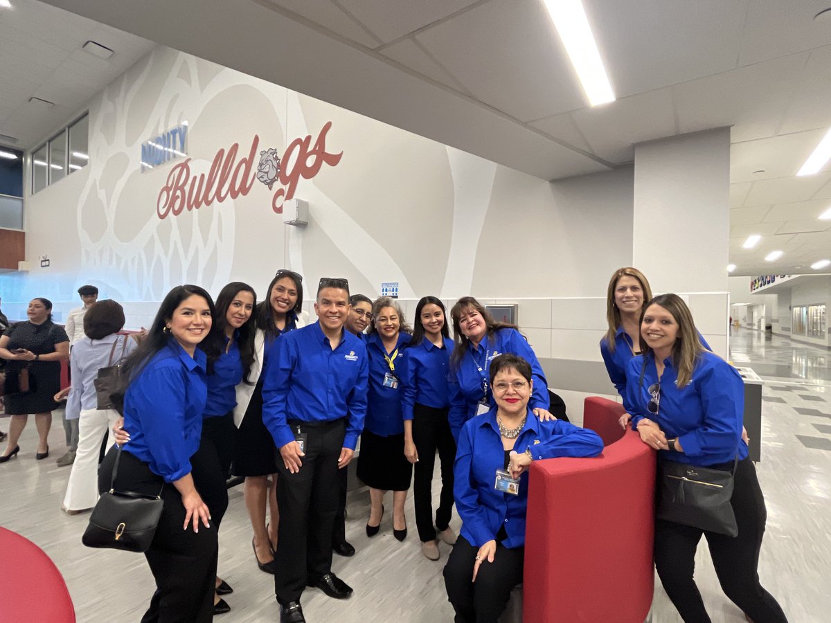 State of the District 2023 with the Jackrabbits Team. Believe, Embrace, Accelerate 🐇💛💙 #TeamSISD Seize Your Opportunity <a href="/loya/">سهيل</a>⁦@SMorales_BNES ⁦<a href="/LHerrera_BNES/">Lisa Herrera</a>⁩ ⁦@YFRIAS_BNES⁩
