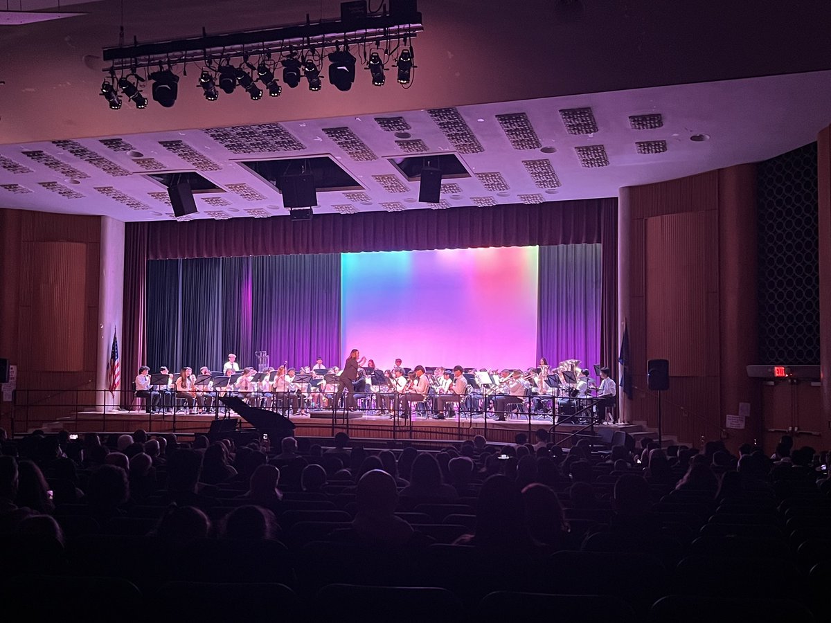 East Meadow Arts tweet media