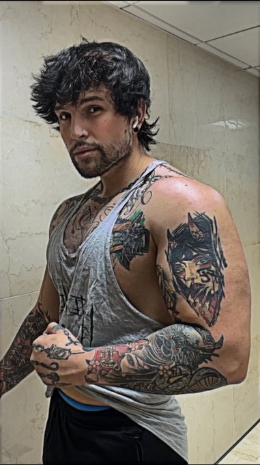 I&rsquo;m home https://t.co/pUtyrYykR6