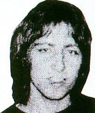 Meurtre 2 : La deuxième victime (le 3 décembre 1979) était l'étudiant canadien Kenneth Ockendon. Pendant leurs rapports sexuels, Nilsen l'a étranglé. Ockendon a été l'une des rares victimes de meurtre qui a été signalée comme une personne disparue.