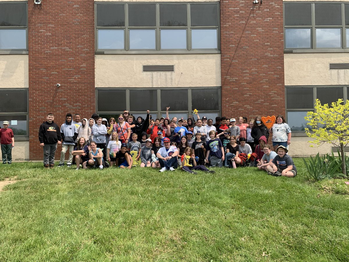 APTimNMS's tweet photo. I got to take our 6th grade flock of ducks to see the @AkronRubberDuck today! Congrats to kids who raised test scores & raised the bad w/good behavior!
#BeTheDuck #JustKeepSwimming
#PBIS https://t.co/5ao5wM1x4a