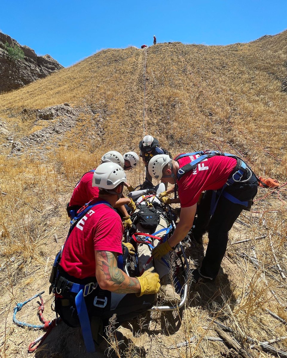 NorthwestFire's tweet photo. It’s #GoodNewsTues and we’ve got some good news to share! 

Academy 23-01 only has a few short weeks remaining before the recruits graduate! The better news? They are learning rope and rescue skills before they finish up! 

#fireacademy #whyknot https://t.co/HiC7PhfT9U