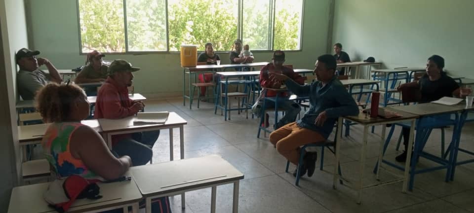 Los ejes Central y Andino del Estado Barinas realizan visita a los municipios con la finalidad de organizar, formar  y planificar con la militancia diversas actividades para el realce de nuestro partido #Tupamaro
#SistemaNacionalDeIngreso
#ComunaYProducción