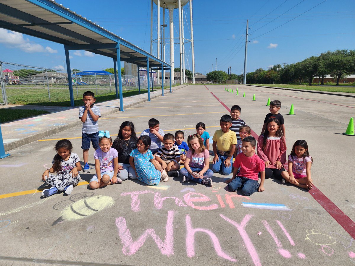 HMDELEM's tweet photo. Bee Their Why! #Chalkthewalk #MentalHealthAwareness #BeetheWhy https://t.co/8uZtb6fhDF