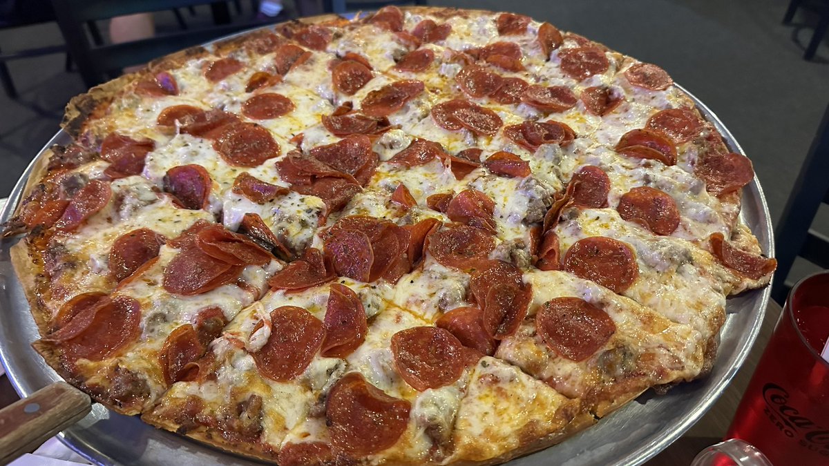 Tripodsgarage On Twitter The Best Chicago Thin Crust Pizza Rosati s tripodsgarage-on-twitter-the-best-chicago-thin-crust-pizza-rosati-s