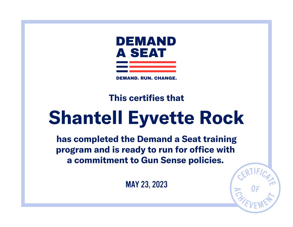 I'm ready to #DemandASeat! Proud to graduate from this inspiring training program. Learning alongside this group of committed @momsdemand & @studentsdemand volunteers has been such a motivating experience. Now it's time to put it into practice! Demand. Run. Change. @Everytown