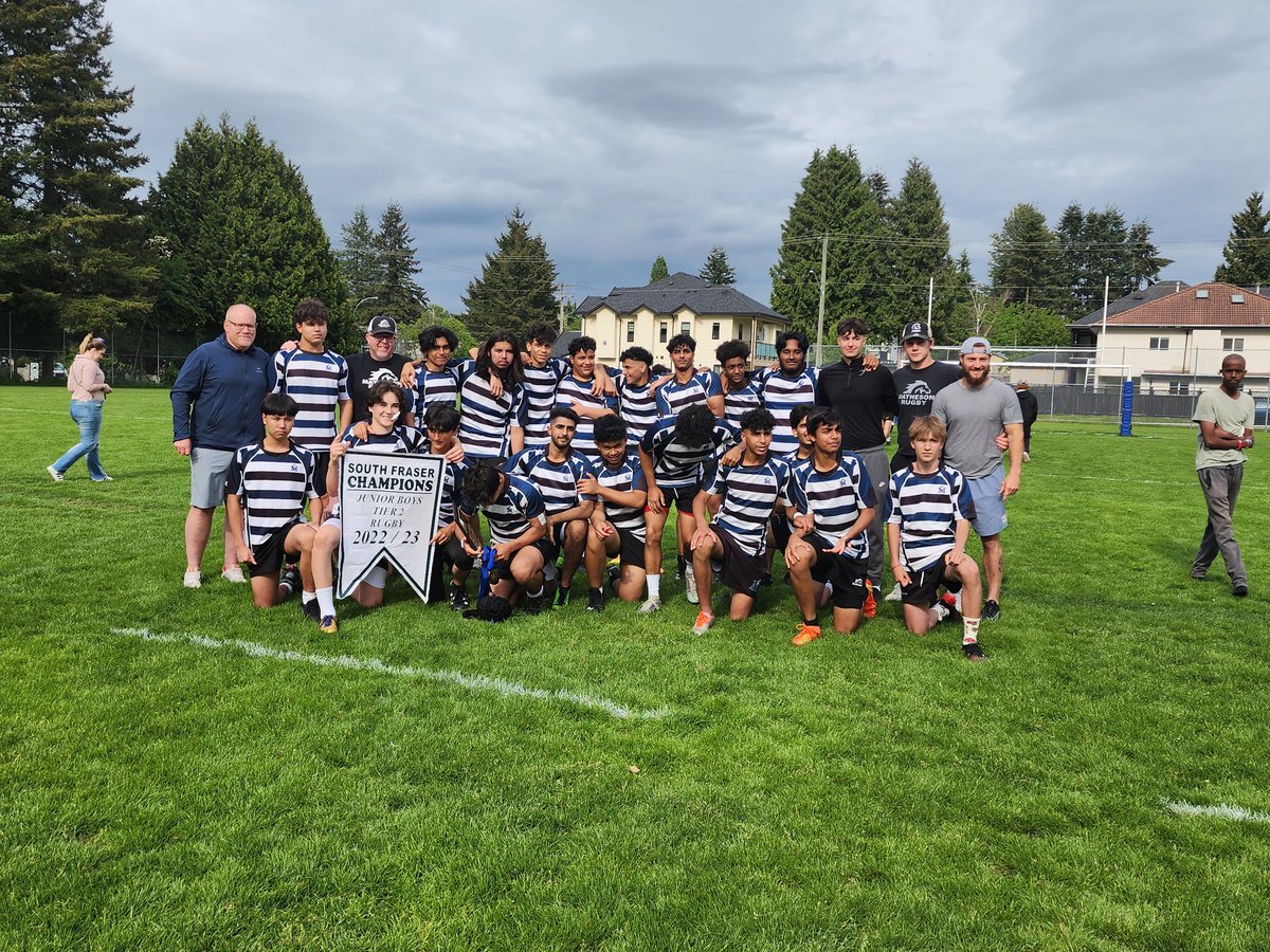 ohana_annie's tweet image. Amazing! @LAM_Mustangs win the inaugural Junior Boys Tier 2 Rugby Banner! Starting and continuing a long tradition of excellence.
@SSSAA_SD36 
@Surrey_Schools 
Shout out to @SurreyTeachers Mark Corbishley and @FreshAirJones for building this strong program.
@SunnyDeolSD36