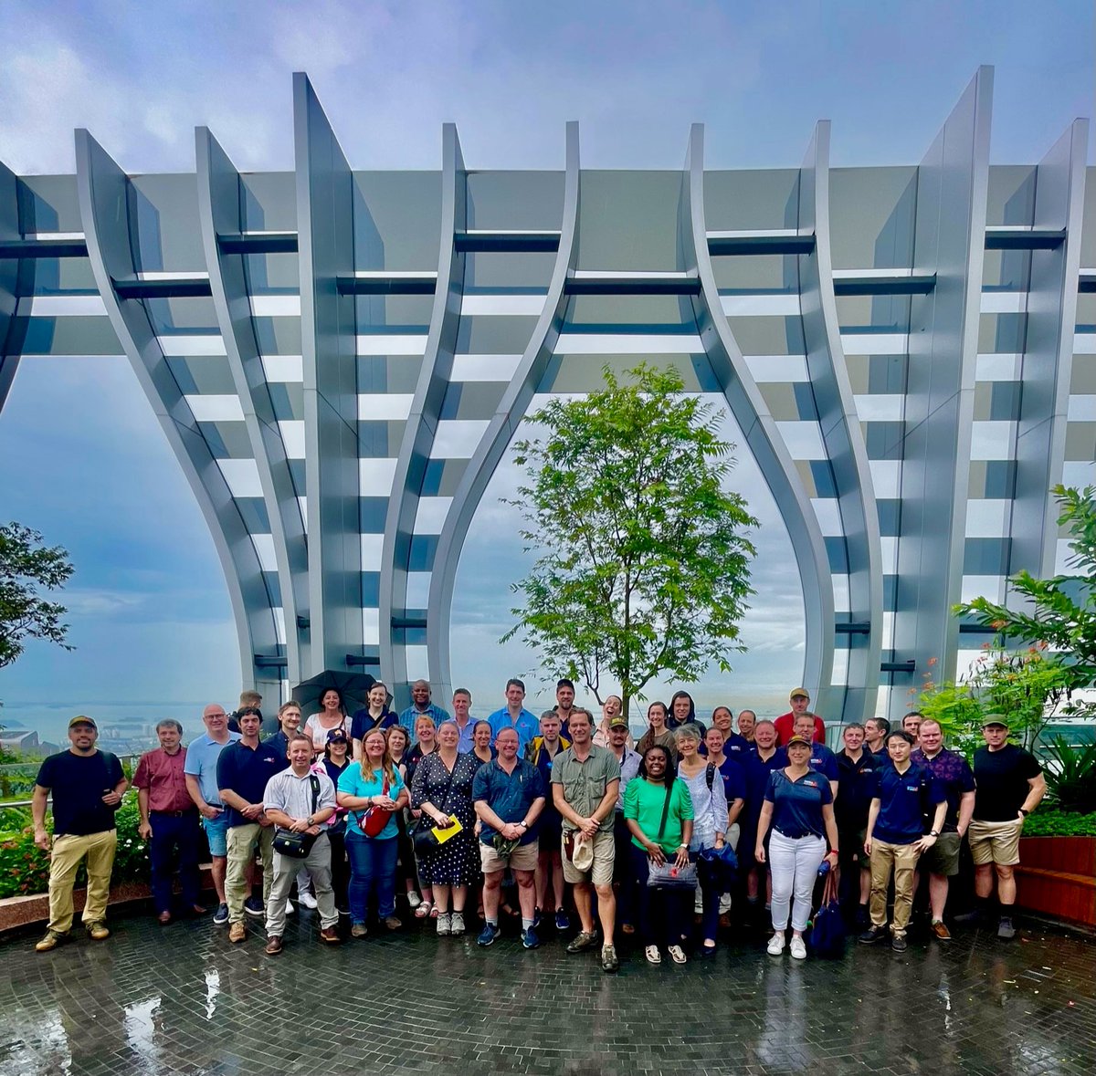 nuffieldaust's tweet photo. 40 Nuffield Scholars have gathered in Singapore for their 4-week #GlobalFocusProgram representing ๐ฆ๐บ๐ง๐ท๐ณ๐ฟ๐จ๐ฑ๐ณ๐ฑ๐จ๐ฆ๐ฌ๐ง๐ฏ๐ต๐ฎ๐ช๐ฟ๐ผ๐บ๐ธ
They will visit sky gardens wet markets @NUSingapore @ANZ_AU and more
APPLY for a 2024 Scholarship to travel & learn https://t.co/KZoyq2R2FE #nuffieldag #ausag https://t.co/DRmzFJZXhT