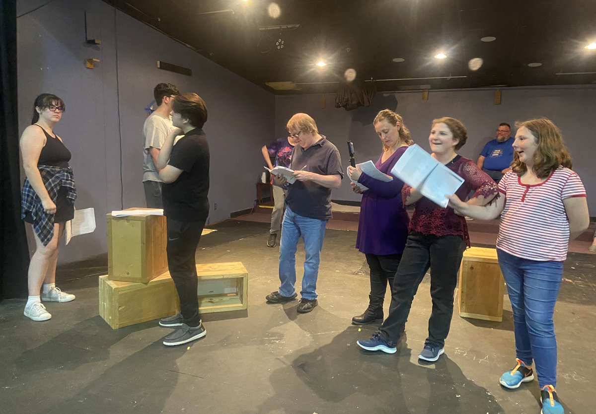 FrontPorchPlyrs's tweet image. The Montagues and the Capulets are battling through blocking! Romeo and Juliet is coming to The Front Porch Players August 11-13 and 18-20.