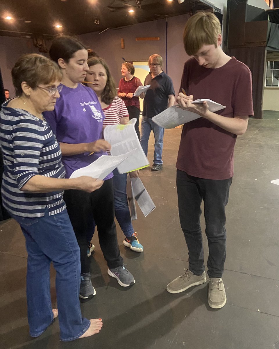 FrontPorchPlyrs's tweet image. The Montagues and the Capulets are battling through blocking! Romeo and Juliet is coming to The Front Porch Players August 11-13 and 18-20.