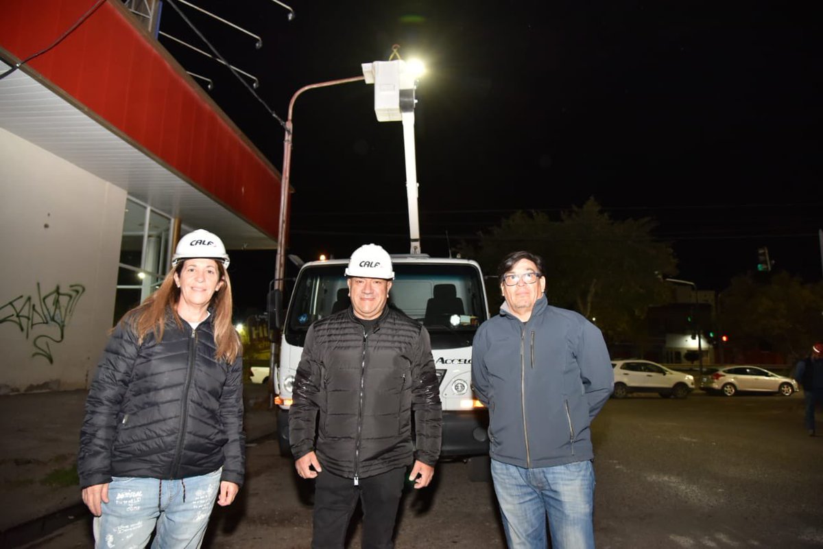 Inauguración de luminaria LED en el Barrio Belgrano, Neuquén.