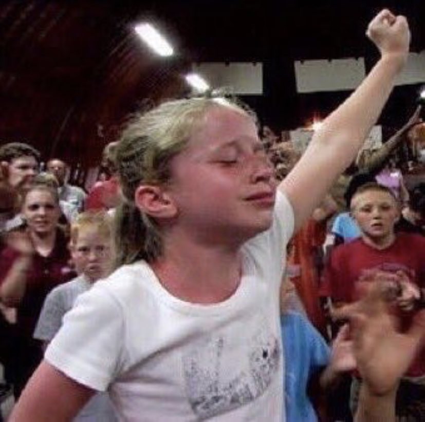 didivinsmoke's tweet image. Would fuck up a plate of poutine right now
#missingcanada