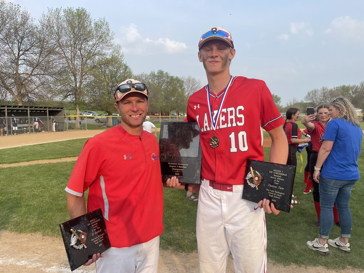 Tristan Thomas (@tristanthomastv) on Twitter photo DLB also takes a clean sweep of the awards:
<a href="/carsonyale/">carsonyale</a> wins Region 7 Senior Athlete of the Year
@BJ_karhoff wins Region 7 Coach of the Year.
#NDpreps DLB also takes a clean sweep of the awards:
<a href="/carsonyale/">carsonyale</a> wins Region 7 Senior Athlete of the Year
@BJ_karhoff wins Region 7 Coach of the Year.
#NDpreps