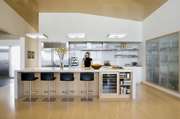 Truro Residence by ZeroEnergy Design

homeadore.com/2013/04/16/tru… 

#home #interiordesign #architecture #decoration