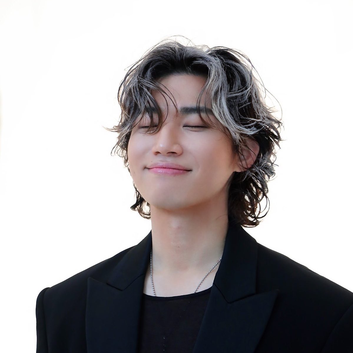 juyonggie's tweet photo. daesung, e se… https://t.co/hfFgCs7dLr
