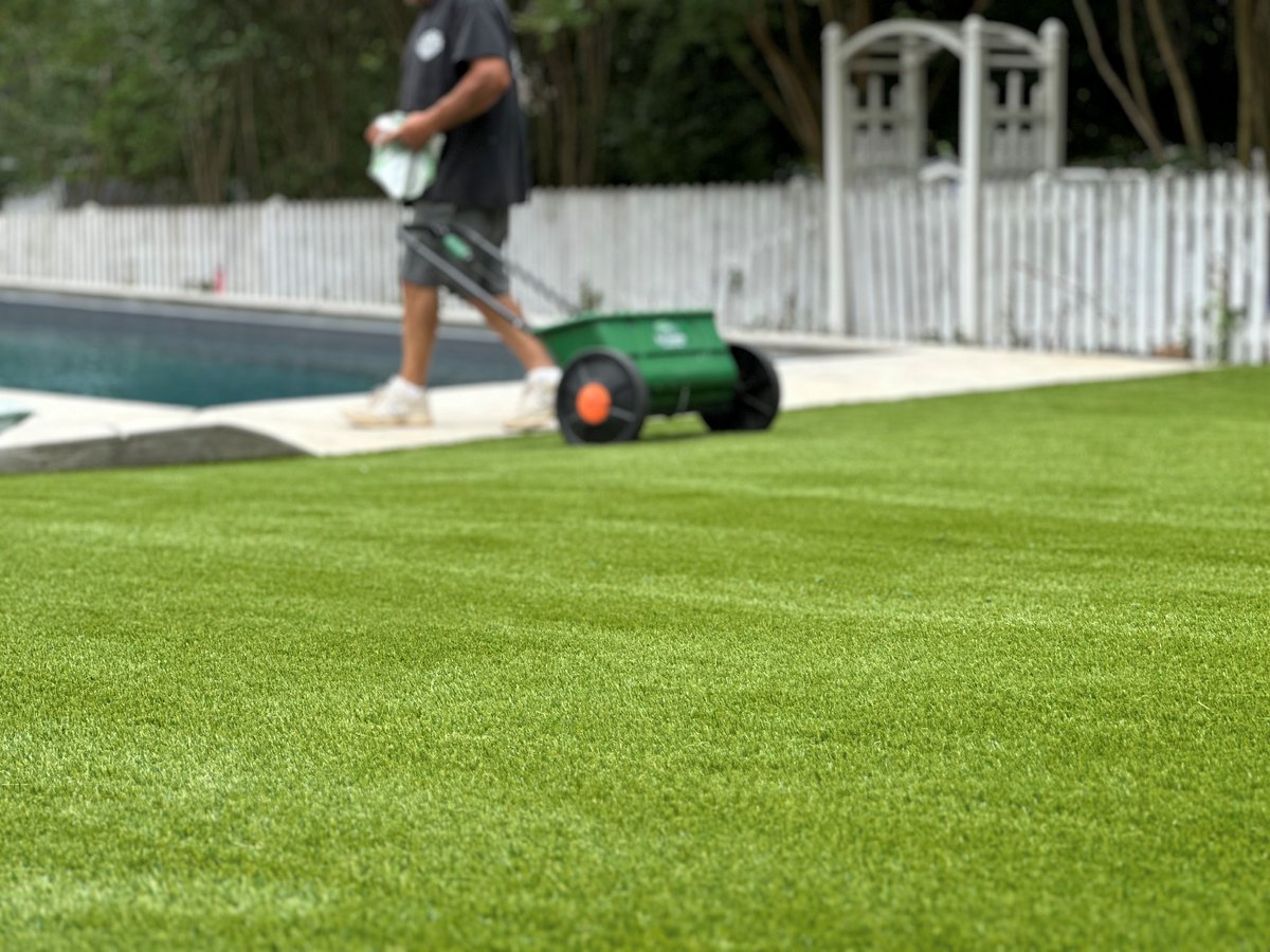 PinehurstPros's tweet photo. 📷 Proud to Adapt to Our Customers' Needs in Raleigh, NC 27609! 📷
We recently completed a remarkable turf installation in Raleigh, NC 27609, on 05-20-2023. At Pinehurst Turf Pros, we're passionate about creating outdoor spaces that exceed expectations. Adapting to our customer! https://t.co/OYGBCHWIMr