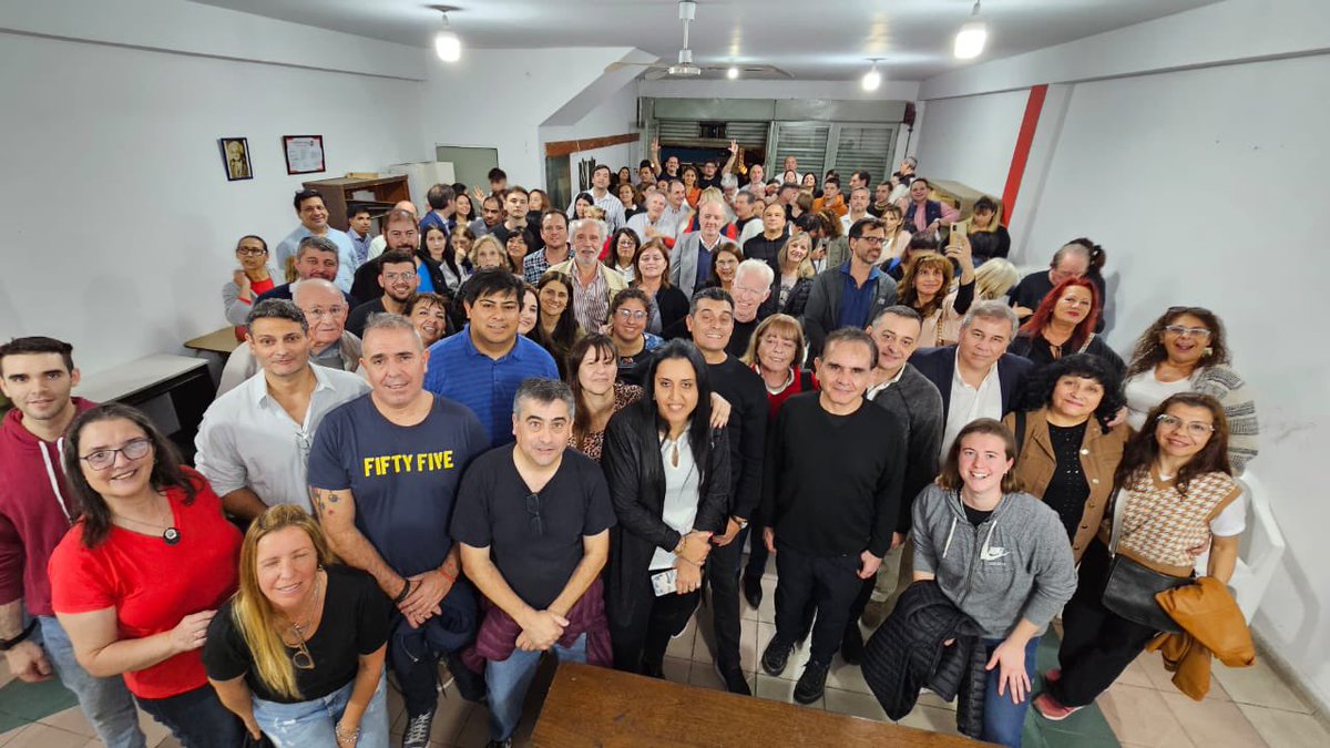 Lanzamiento comando de campaña de las secciónales 1, 2 y 3 💪🏻

Juntos x El Cambio #Córdoba, en el territorio y trabajando en equipo por una provincia y ciudad segura, con oportunidades, educación, salud y gente comprometida.