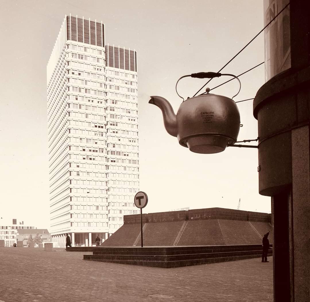 OldSchoolBoston's tweet photo. Early 1960s https://t.co/K4JOqXI9Xx