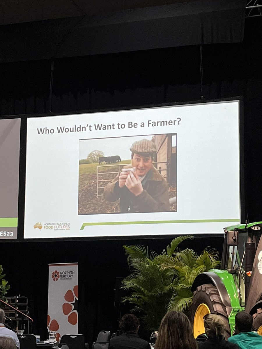 This looks familiar…. <a href="/Meat_Watcher/">Matt Dalgleish</a> <a href="/WheatWatcher/">Andrew Whitelaw</a> #FoodFutures23
