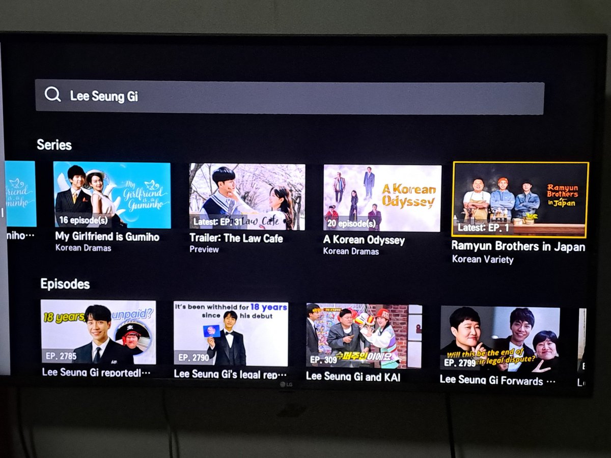 xandz34's tweet photo. Lee Seung Gi in the house!!!! 🫶
Goodluck and Congrats #LSG 😍
#leeseunggi #LSGinMNL2023
#LSGDreamersDream2xViu #LeeSeungGiwithViu #viuapp
#viu #viuph @Viu_PH https://t.co/PPKfzFxTrp