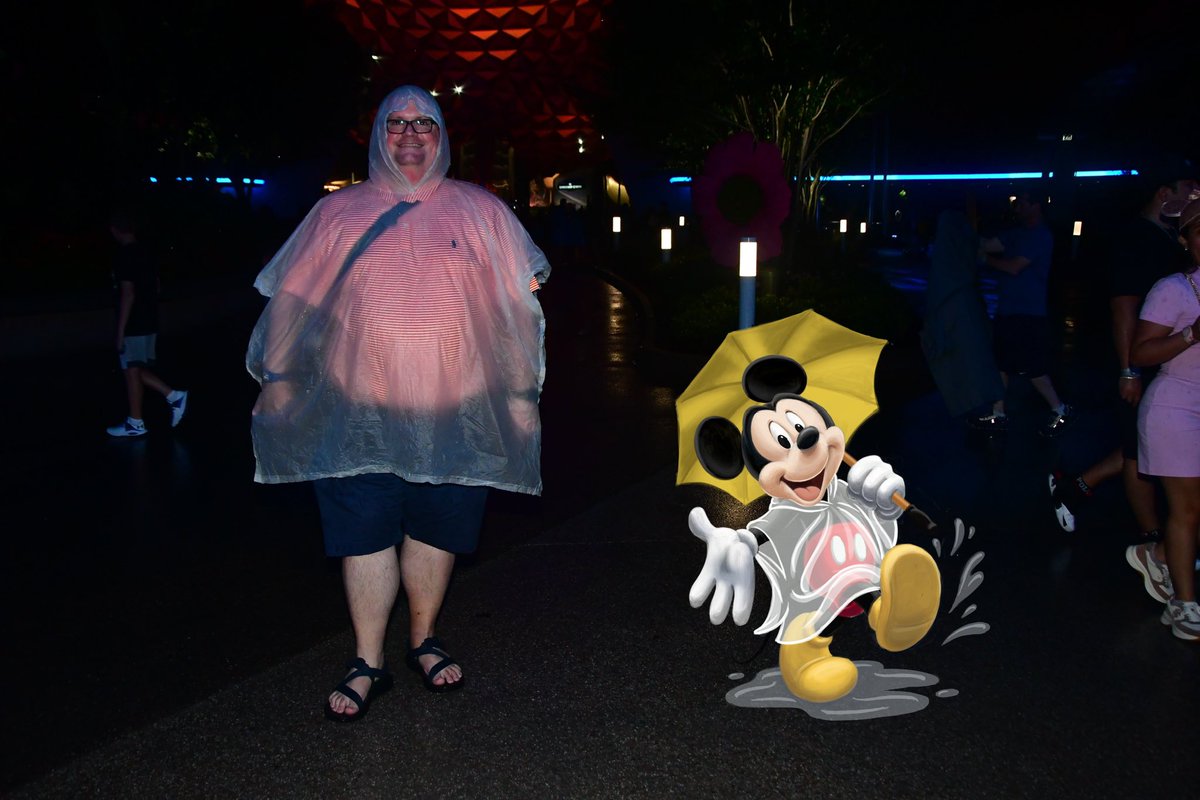 adam_ap_wdw's tweet image. Before, during, and after Garden Rocks concert series at Epcot last night. #Epcot #Disney #WaltDisneyWorld #WDW