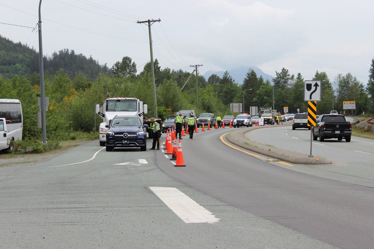 skinnyonsafety's tweet photo. Today is the 150th Anniversary of the #RCMP @rcmpgrcpolice! We were happy to join the celebrations with South Coast @BCHwyPatrol and Integrated Units at Britannia Beach. It was busy day with road checks, community engagements and hellos to old and new friends. #BCHP #RCMP150
1/2 https://t.co/P0WBh4BFg4