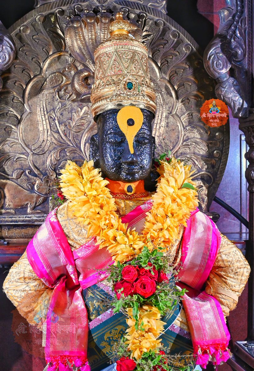 Vitthal Rukmini Today darshan (@PandharpurVR) on Twitter photo 2023-05-24 01:22:01