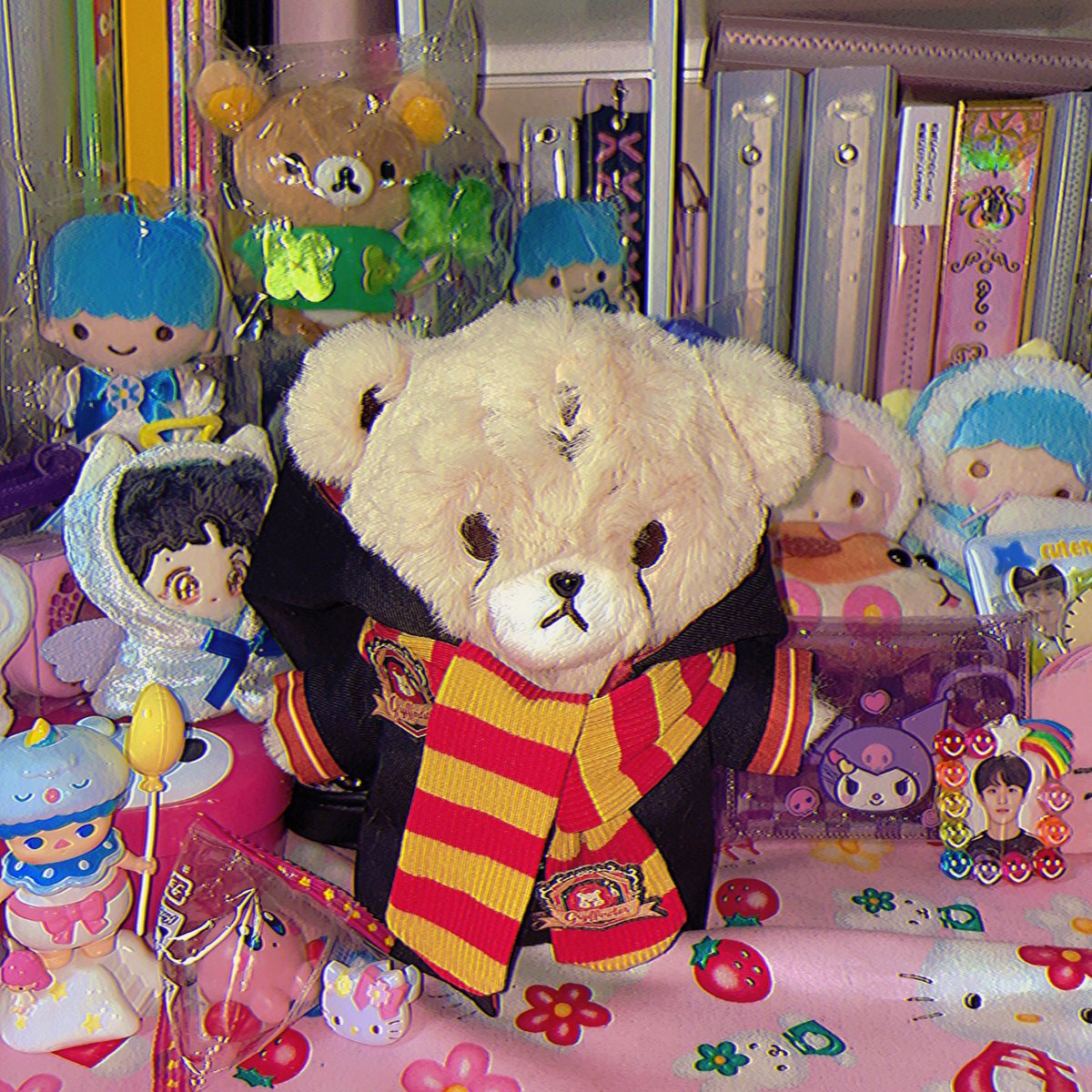 ••• 폰하 ✪ 🎧 tweet media