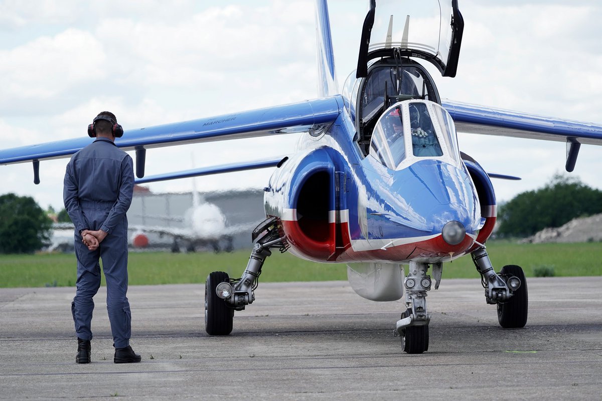 SafranAerosys's tweet image. [#Concours]✈️✈️✈️

A l'occasion du @salondubourget 2023, Safran Aerosystems vous propose de gagner, 2x2 places pour le salon, et un sac de goodies @Safran.
Pour cela rien de plus simple : RT ce tweet + follow @SafranAerosys. Tirage au sort le 31 mai à 18h30.
#avgeek