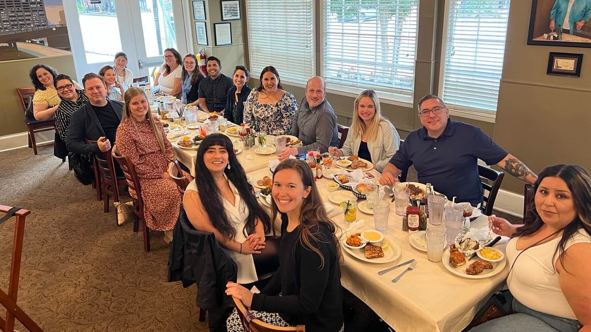 KayleHaleETH's tweet photo. What's sweeter than peach cobbler? Uniting with our member food bank development teams at the @FeedingAmerica Summit in Atlanta! #RBFredefined 
@feedingie @SFMFoodBank @foodbankccs  @FoodShareVC @FoodbankSBC @LAFoodBank @SHFBOC @2ndharvest @FightingHunger https://t.co/a0kyPCBLl6
