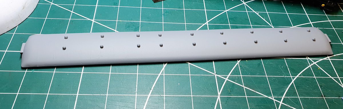 wrt_77's tweet image. I've started my #Dapol #Class122 project. An easy upgrade for all Dapol bubbles is to almost trim the roof ribs and fit new ventilators. Then thin the front windows and finally Ive hacked mine to fit a #Bachmann chassis. Time to paint strip to see how damaged the shell is #TMRGUK