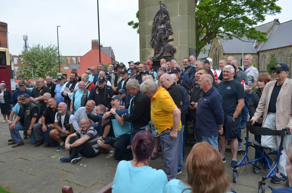 BibsBridlington's tweet photo. Ten days until buddies in boats gather for their annual submariners reunion in #Bridlington for our annual reunion. https://t.co/Y5g3stpppI