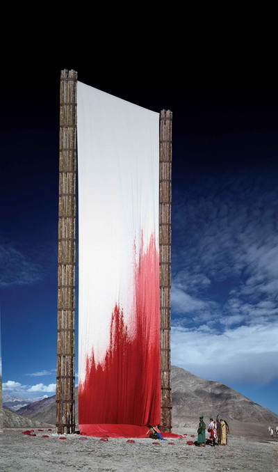 <더 폴: 오디어스와 환상의 문> 일단 주인공이 리페이스. <더 셀> 감독의 정신나간 영상미는 말할 것도 없고, 촬영중 하반신 마비가 와 모든 것을...