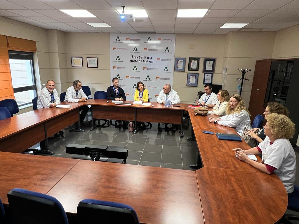 SaludNorteMalag's tweet photo. Ayer recibimos las visita de los evaluadores de la Agencia de Calidad Sanitaria de Andalucía para la certificación como Centro Comprometido contra la violencia de género, compartiendo una mañana llena de experiencias y conocimientos #CCVG #violenciadegenero https://t.co/rqwCcOVkiM
