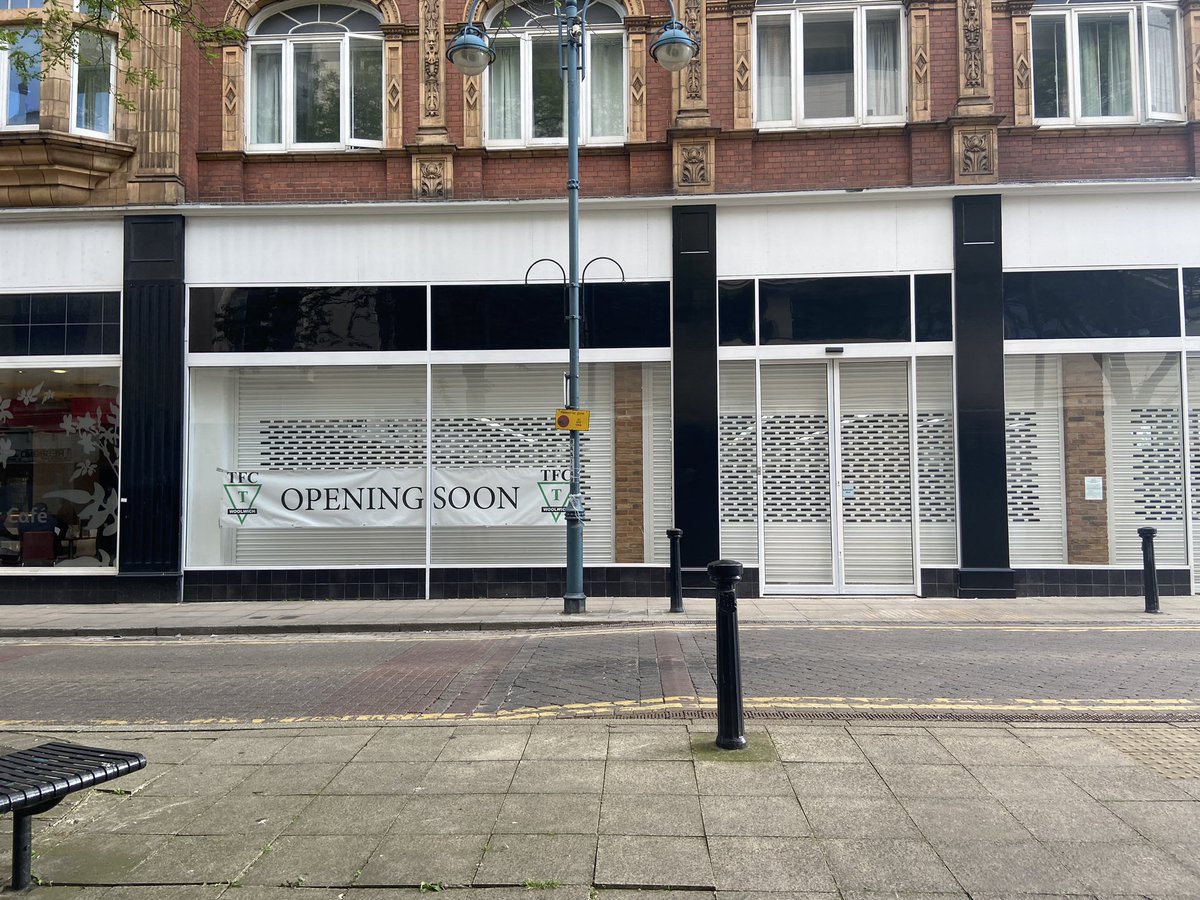 The #TFC Turkish supermarket - Opening soon 🎉

Glad to see some life injected into that side of Powis Street

#TFCSupermarket #TheFoodCentre #TFCWoolwich #Woolwich #PowisStreet #WoolwichArsenal