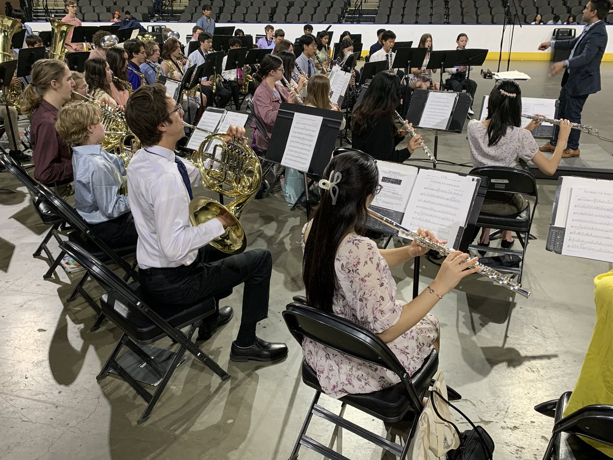 Fremd Bands tweet media