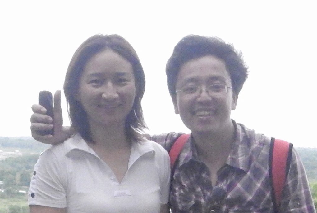 Birds_b_r_32309's tweet image. 写个博客，就有罪？
时间长了，就重大？
好好宅家，祸从天降。
接个桶装水，警察突击抓。
午饭搁下，十几人抄家。
莫须有罪名，在押超两年！
司法黑箱，家属抗争。
上诉延期，噩梦未醒！

在上海，一个IT宅，一个外企人，岁月静好…
但这样的事就发生了，被抓的是我老公#阮晓寰。关注他，就是关注自己