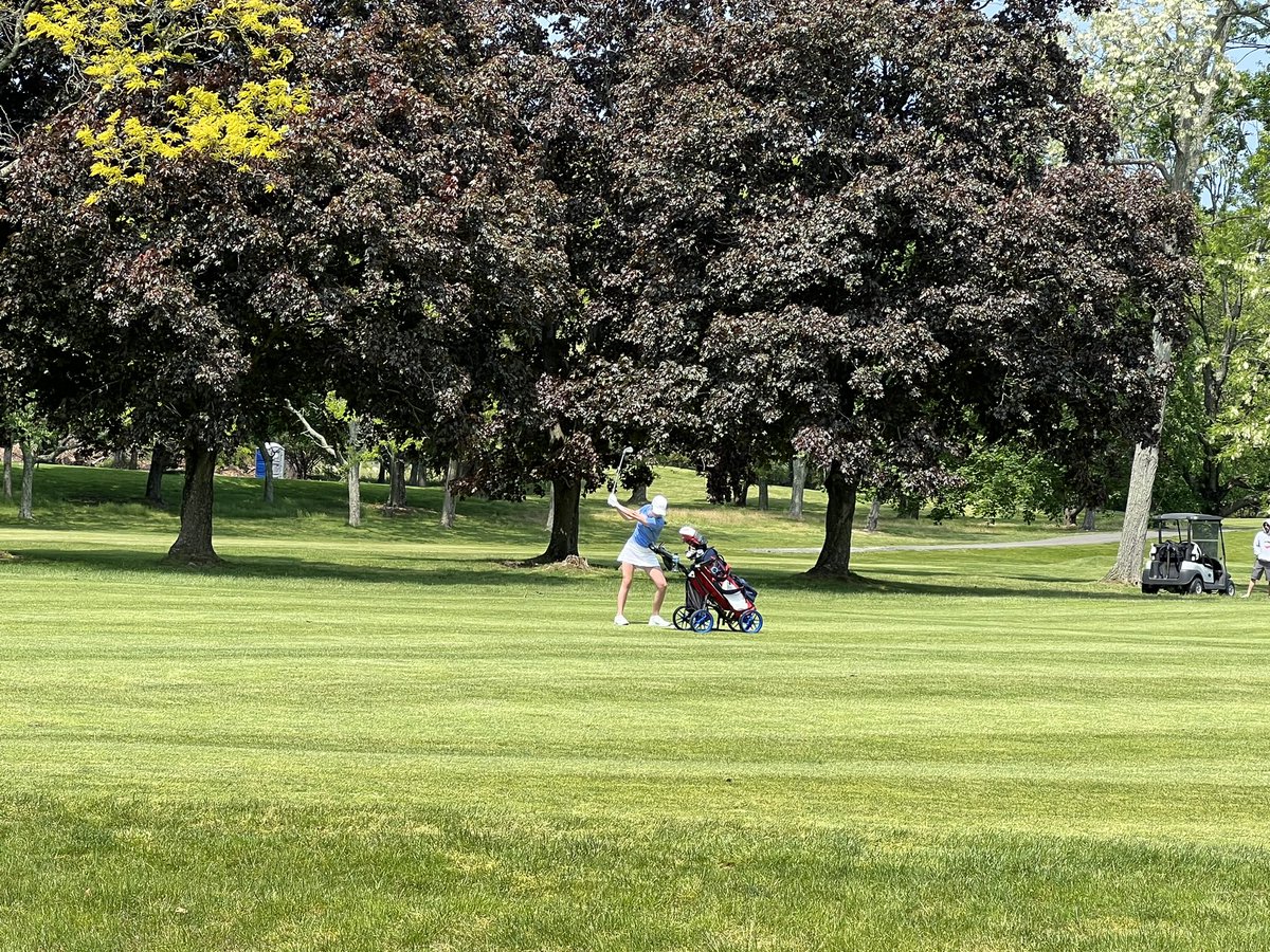 Congratulations 9th grader Ella Girard for finishing 5th place in the Suffolk County Girls Golf Championship and earning a spot to compete in the state championship.  Go Ella!