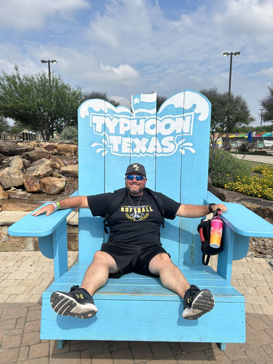 Last full day of school <a href="/TyphoonTexas/">Typhoon Texas Waterpark</a> congratulations 8th grade on promotion!

<a href="/STBA_TX/">STBA-TX.com</a>