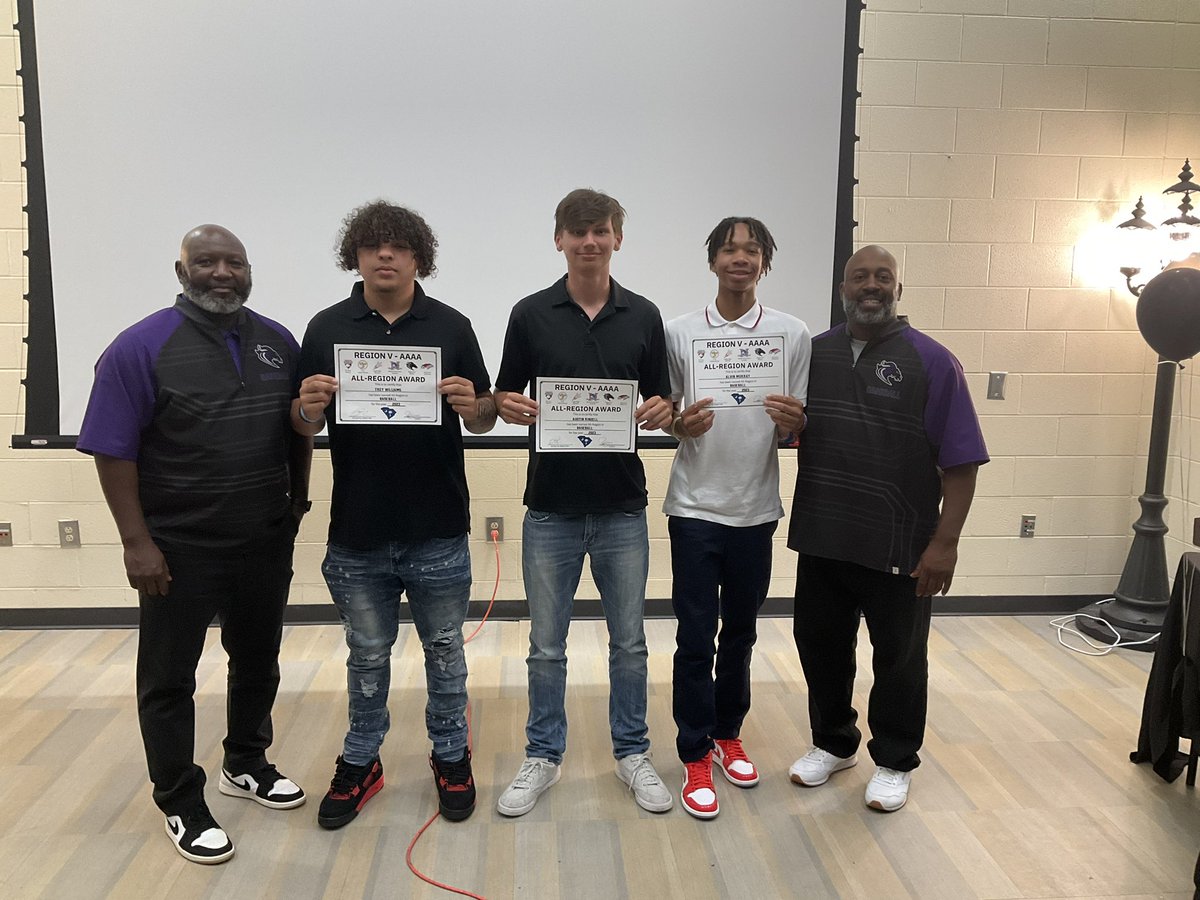 Congratulations to

<a href="/AustinRinzel/">Austin Rinzel</a> 
<a href="/Treywilliams50/">Thomas/Trey Williams</a> 
<a href="/baseball34_27/">Alvin (A3) Murray III</a> 

On their All Region selections

<a href="/RidgeViewSports/">Ridge View Sports</a>