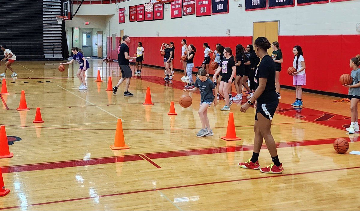 Lady Bobcat Basketball Clinic 🏀   Great first day!  Working hard, having fun &amp; getting better.  Thank you Taylor Thompson for stopping in to help.  <a href="/_GB_Athletics_/">Grand Blanc Bobcats</a>