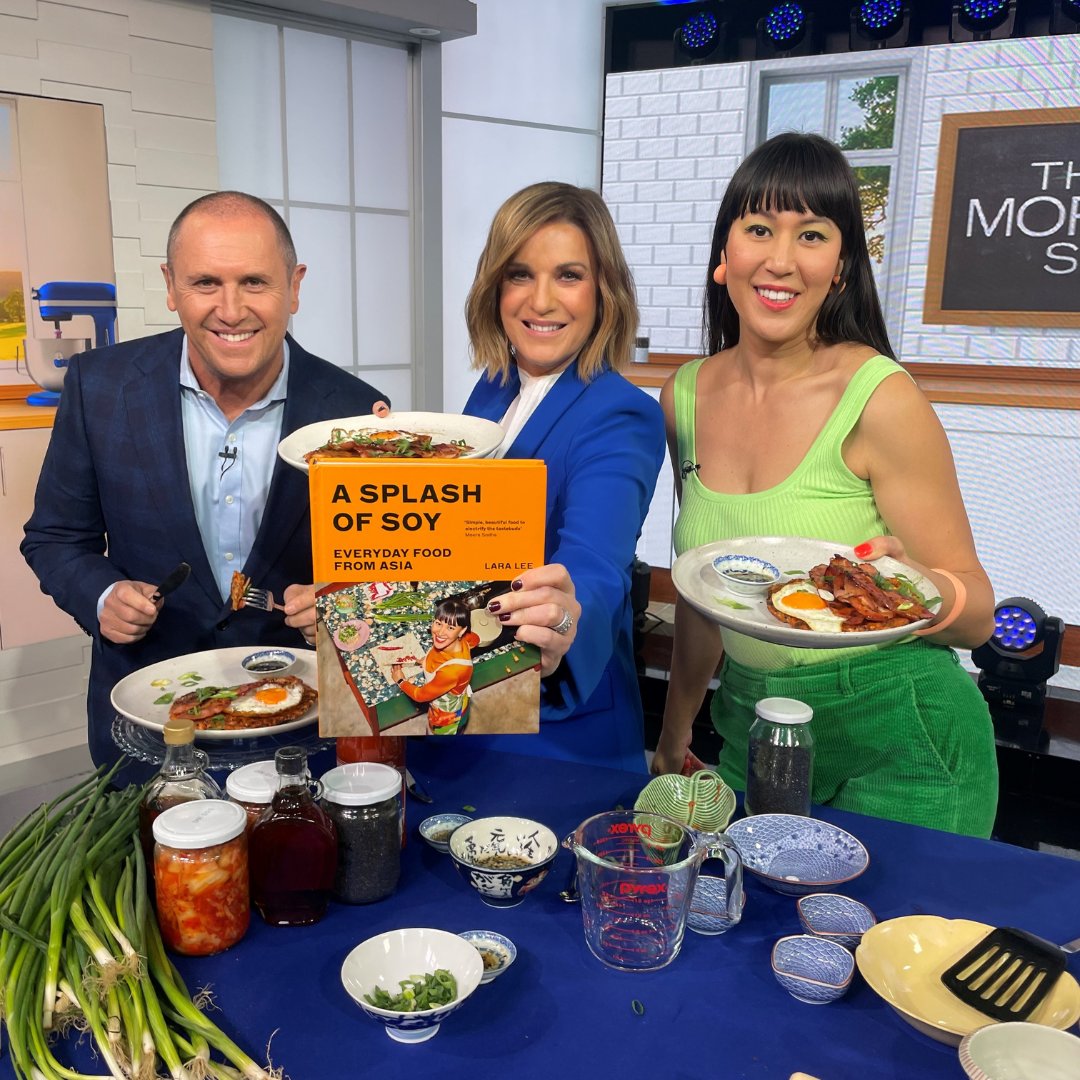 BloomsburySyd's tweet photo. Lara Lee joined @larryemdur and @kyliegillies on The Morning Show! Lara whipped up some delicious Kimchi Pancakes with Sriracha Bacon from her new cookbook A Splash of Soy. 

@morningshowon7 #tms7 @LaraLeeFood https://t.co/x3LXm91bs2