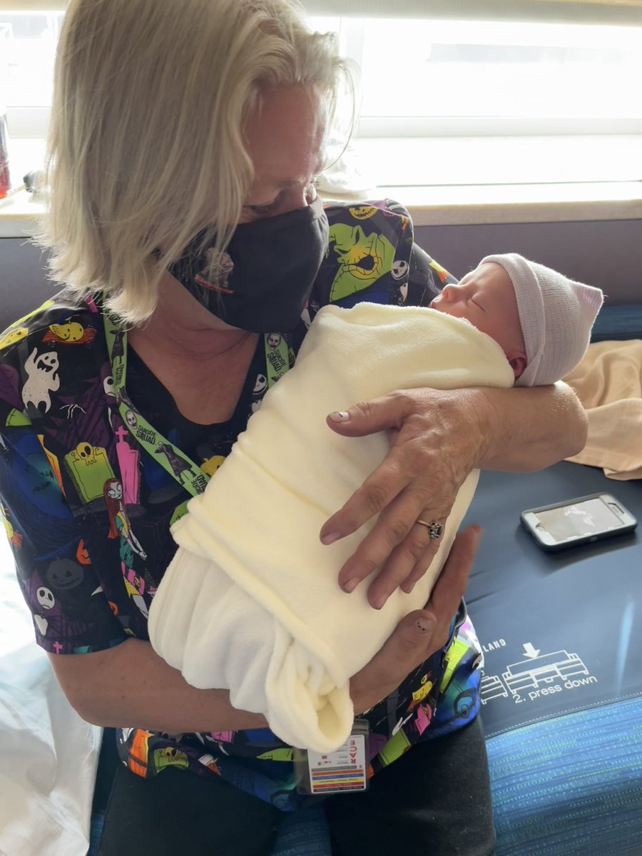 mindfuIII's tweet photo. Hi @pulte ,it’s probably a long shot, but my mom passed away this last weekend, and we’re left with a lot of bills for her cremation and other costs, but with it being so out of the blue, we barely have any money saved up. Anything would help us so much. https://t.co/xAi153YU6H https://t.co/sVHqsV4IB8