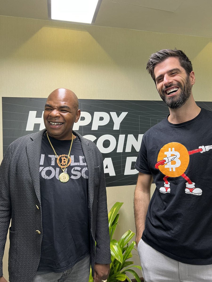 maria_andersen_'s tweet photo. I had a great time yesterday celebrating Bitcoin Pizza Day 🍕 at #BitgetDubai #Bitgetglobal #Davincij15 #Realcryptojamie #BitgetPizzaDay https://t.co/dNPnV8a18E